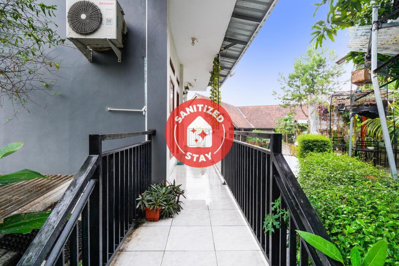 Oyo 91561 Gandhi Hotel Bandung Ngoại thất bức ảnh
