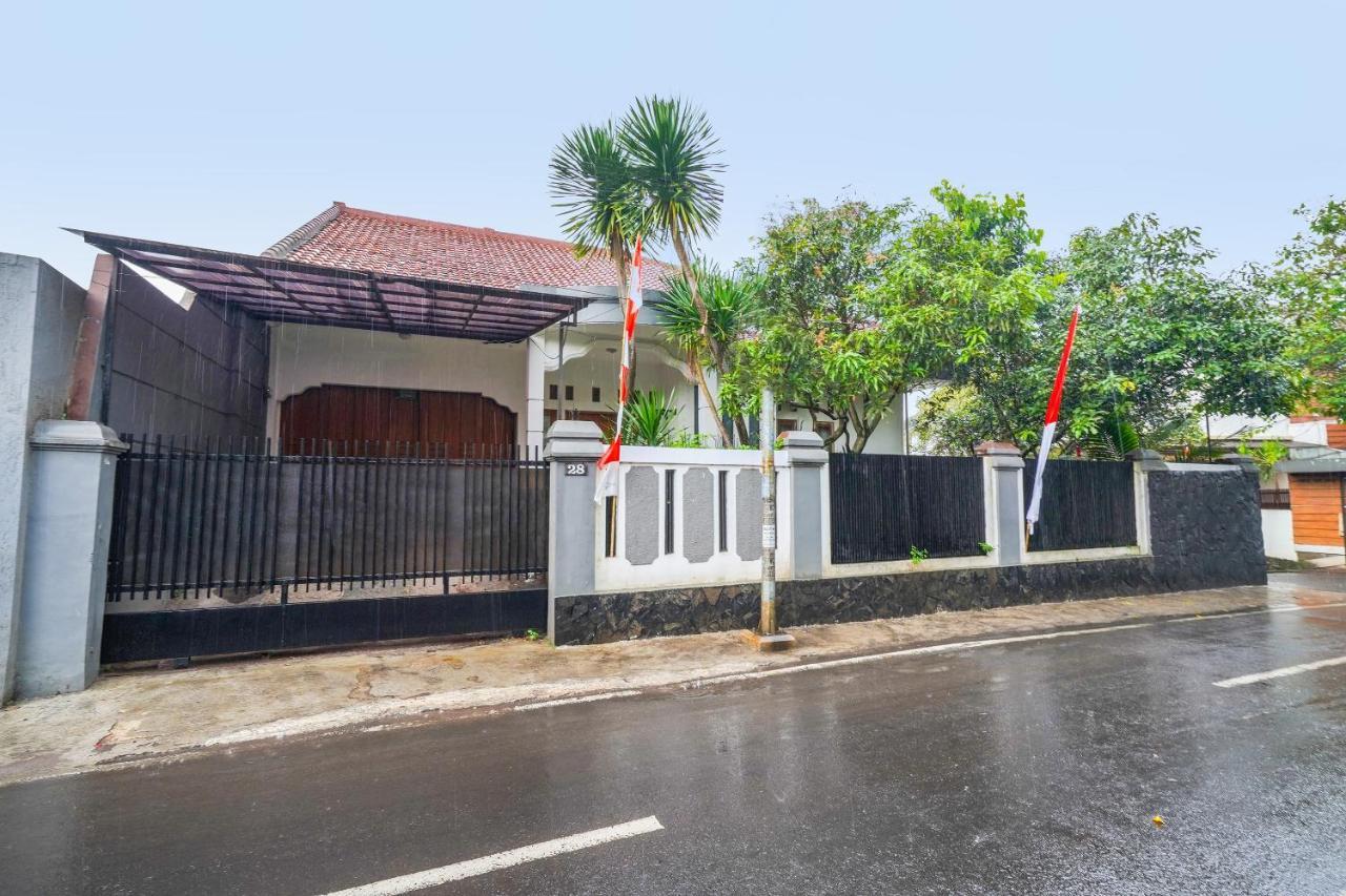 Oyo 91561 Gandhi Hotel Bandung Ngoại thất bức ảnh