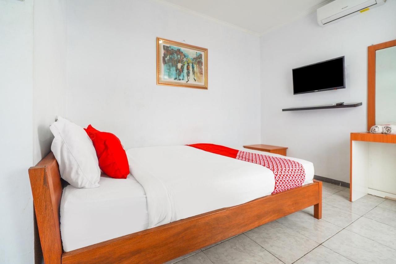 Oyo 91561 Gandhi Hotel Bandung Ngoại thất bức ảnh