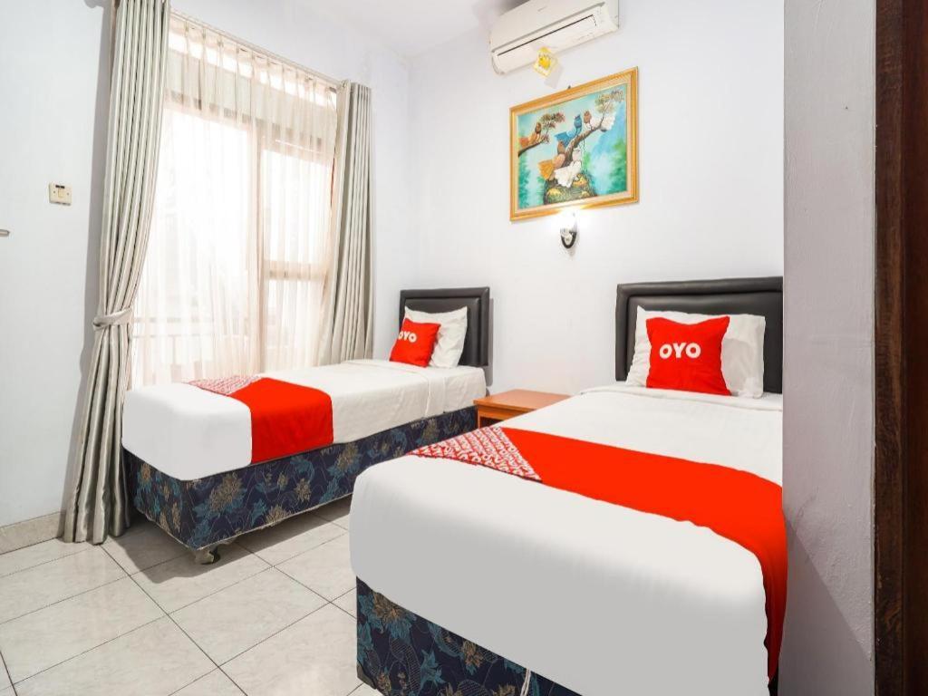 Oyo 91561 Gandhi Hotel Bandung Ngoại thất bức ảnh